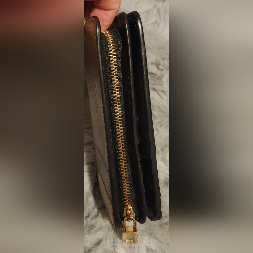 Marc Jacobs Colorblock Wallet - Picture 10 of 12